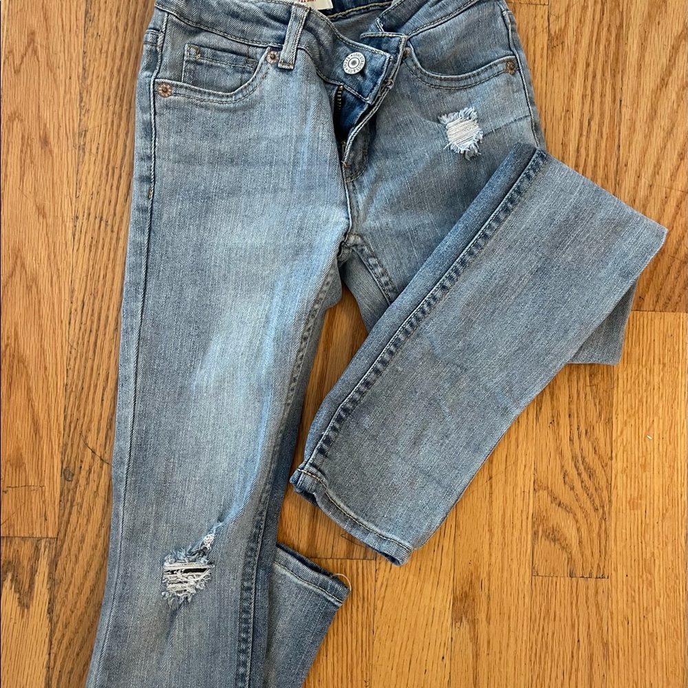 Levi jeans